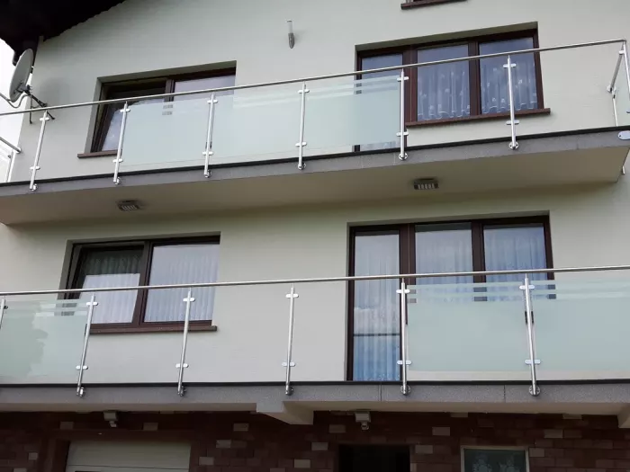 13 — Balustrady | GlassDruk